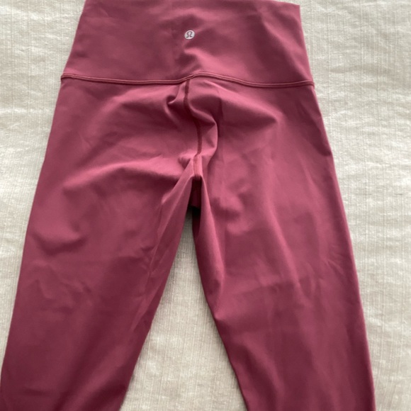 Lululemon Wunder Under 28in “Plumful” leggings - Picture 4 of 6